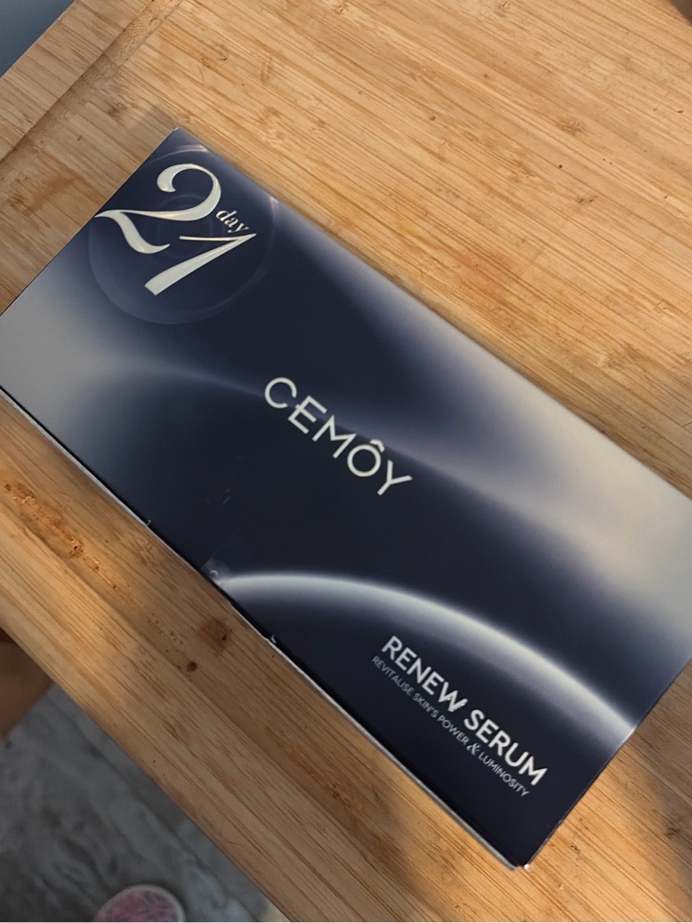 Cemoy Renew Serum - Navy Blue Skincare Treatment